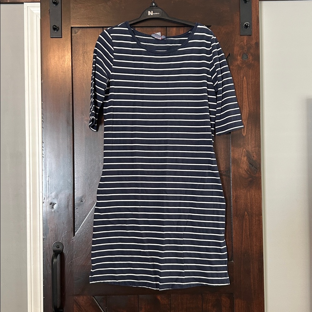 Simply Styled Blue and White Striped Tee